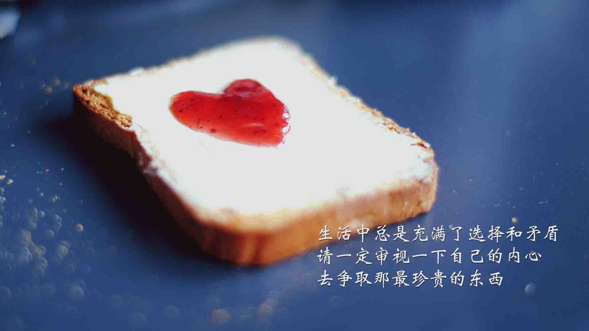 “逆境奋战：车手征服极端环境的壮丽史诗”